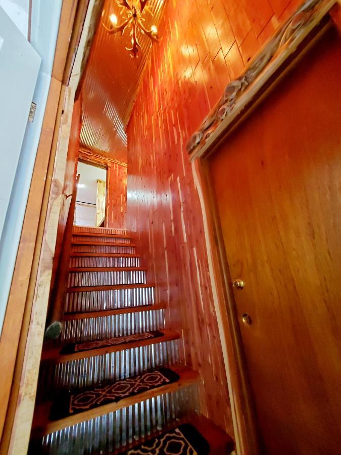 יוריקה ספרינגס Log Cabin Inn מראה חיצוני תמונה
